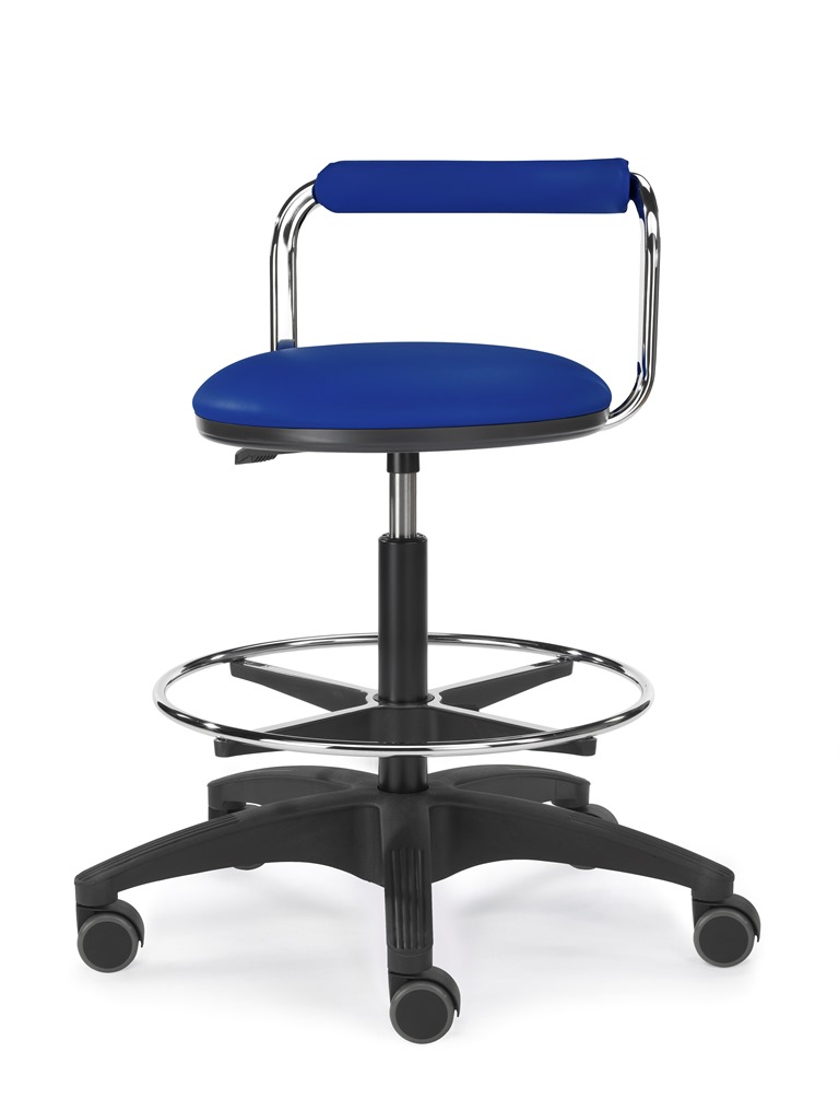 Labor 4 - Hocker mit Rückenlehne und Fußring